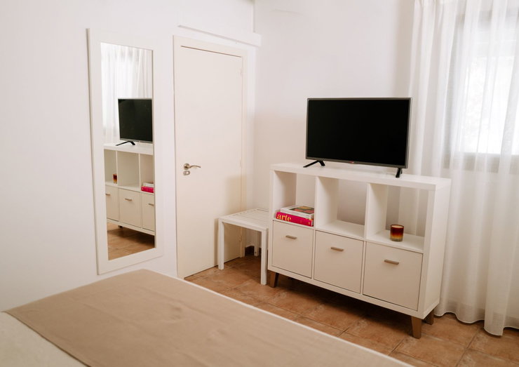 Room image 5