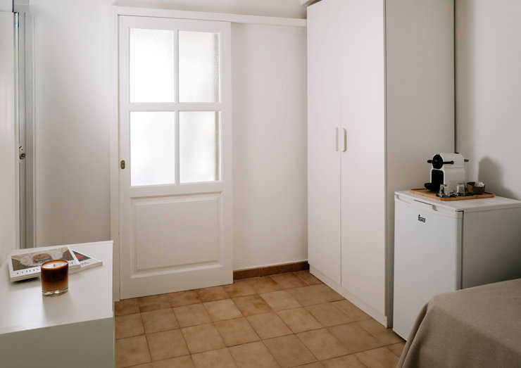 Room image 3