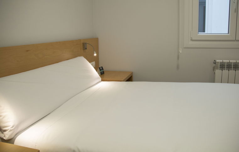 Room Habitación Individual image