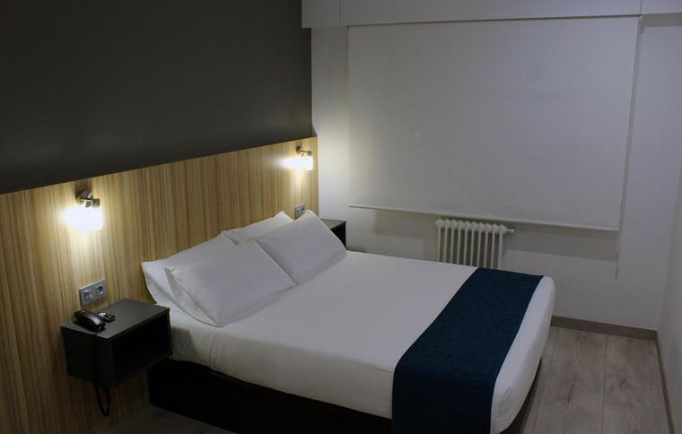 Room Habitación Individual image