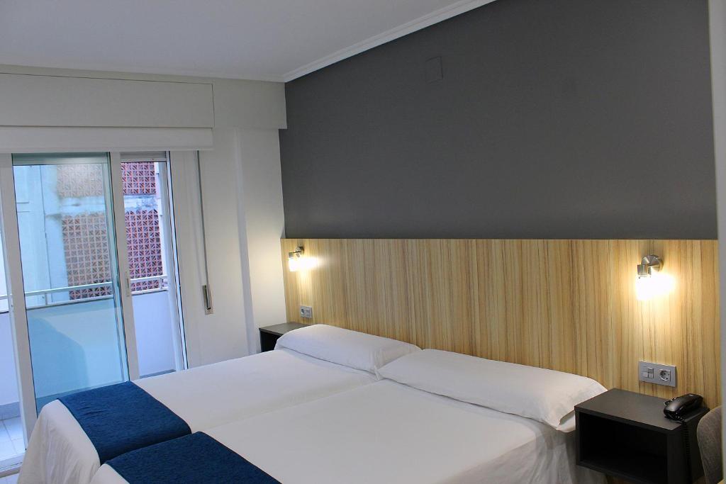 Room Habitación Individual image