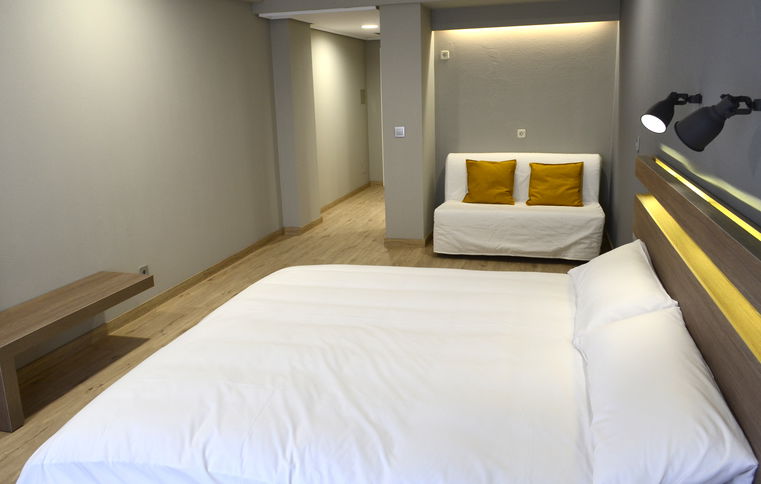 Room Habitación Individual image