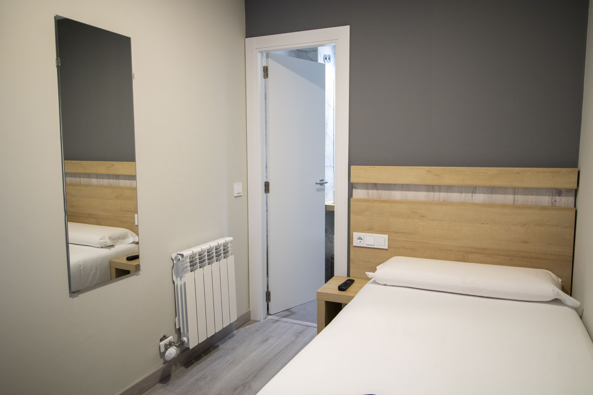 Room Habitación Individual image