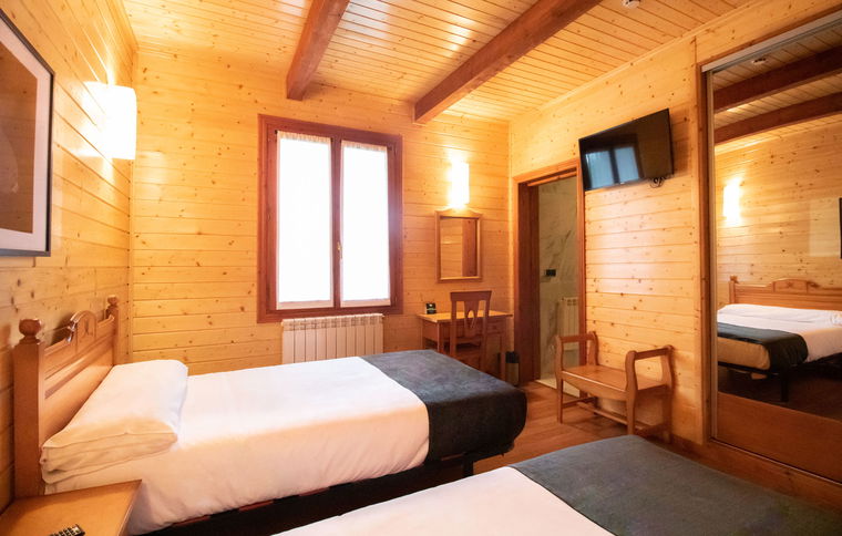 Room Habitación Individual image