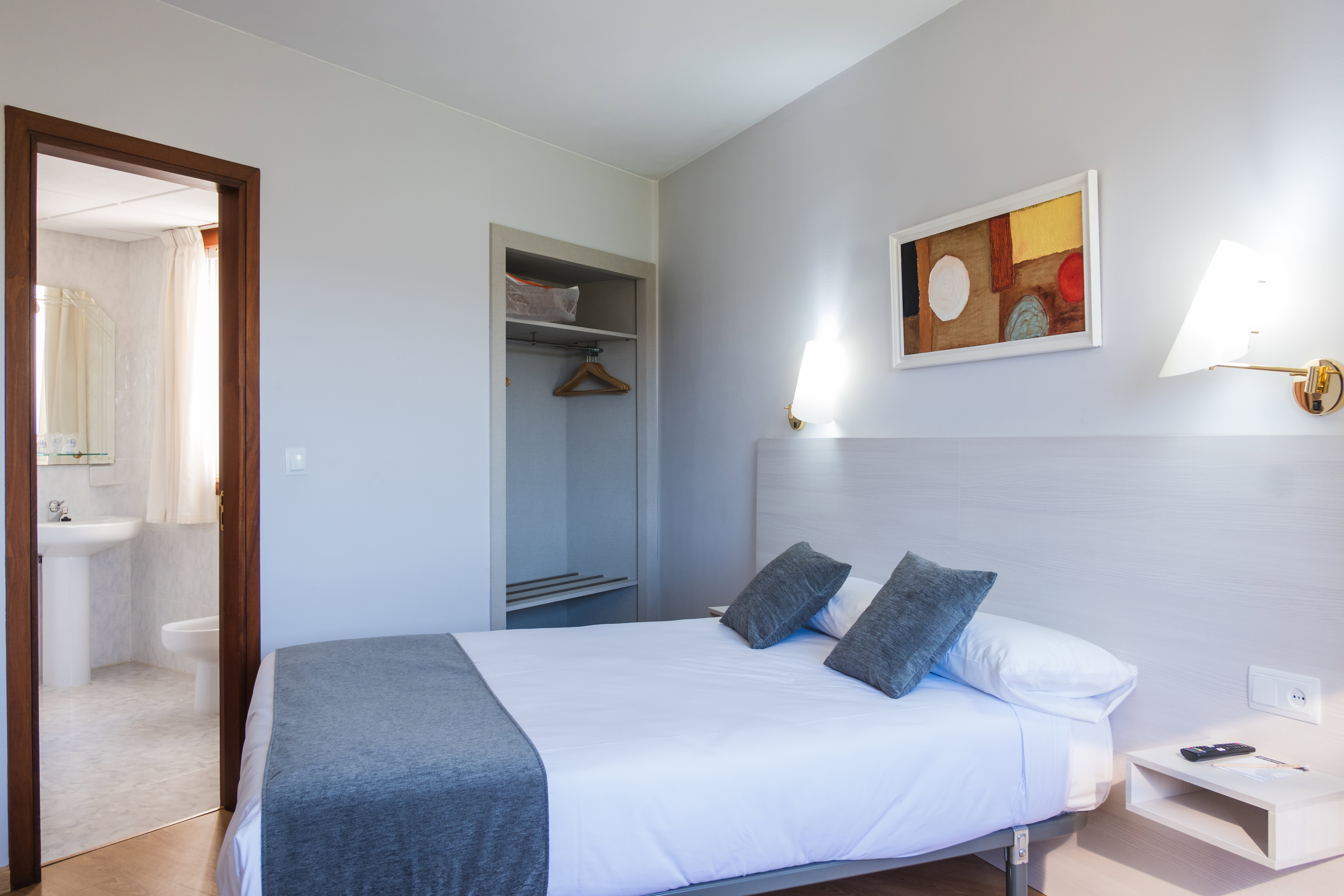 Room Habitación Indidvidual image