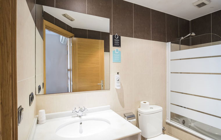 Room Habitación Individual image