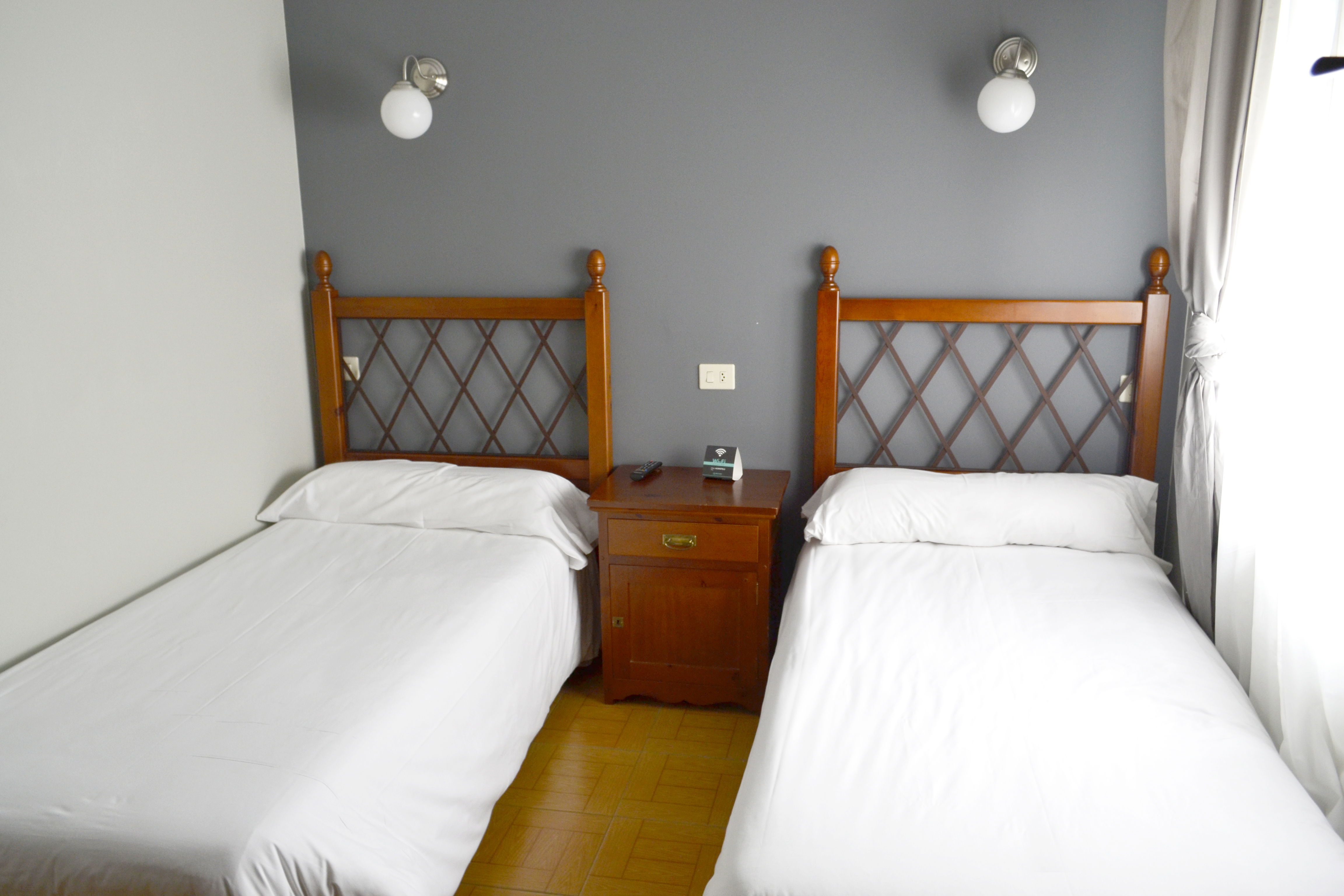 Room Habitación Individual image