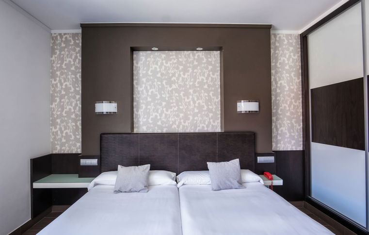 Room Habitación Individual image