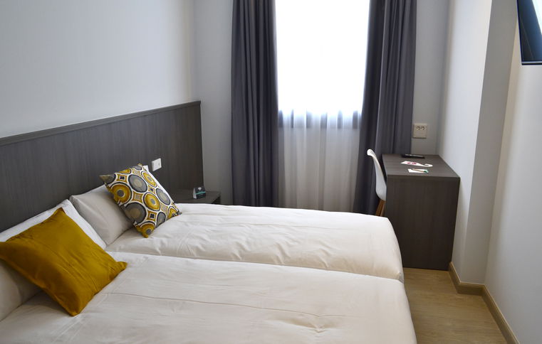 Room Habitación Individual image