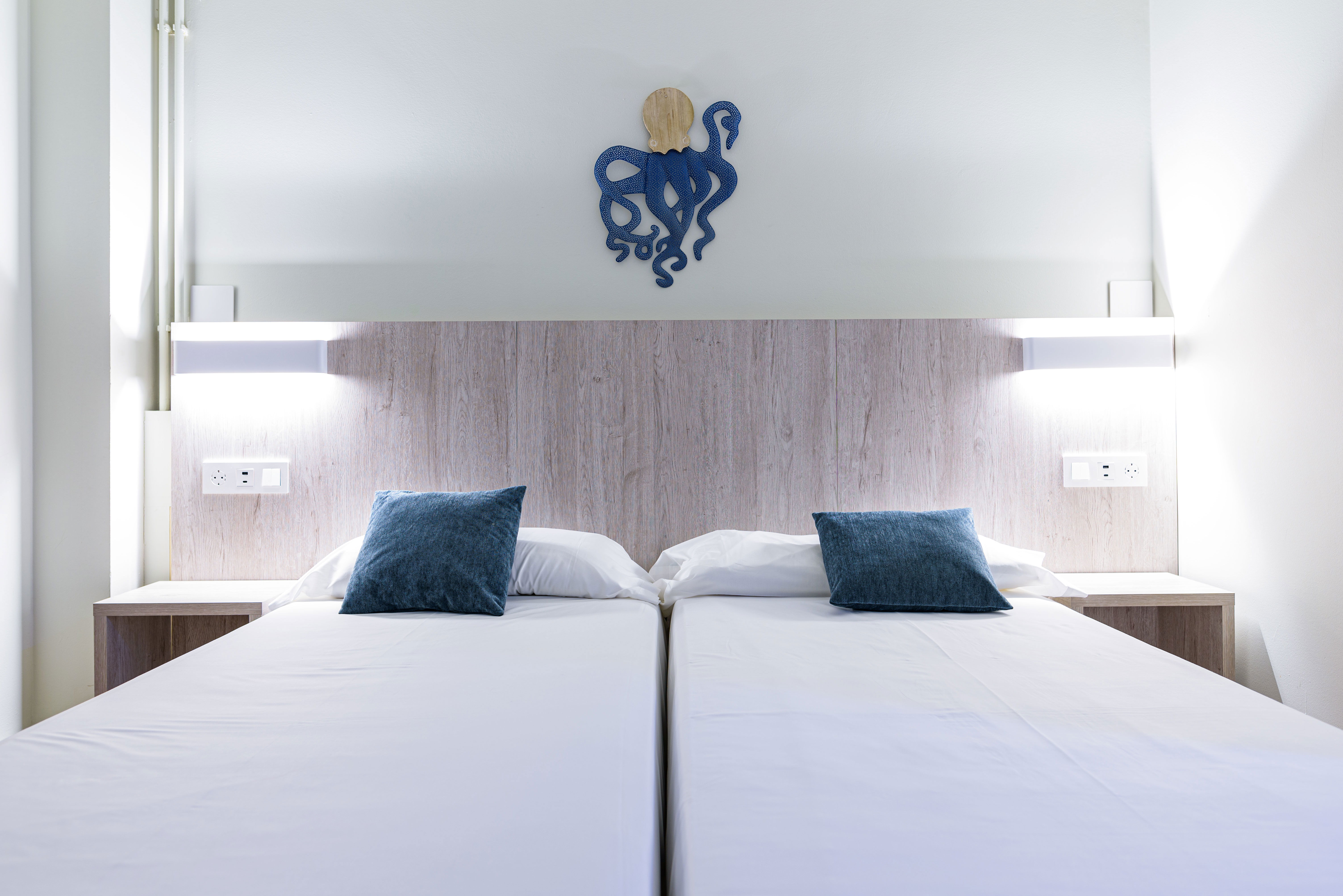 Room Habitación Individual image