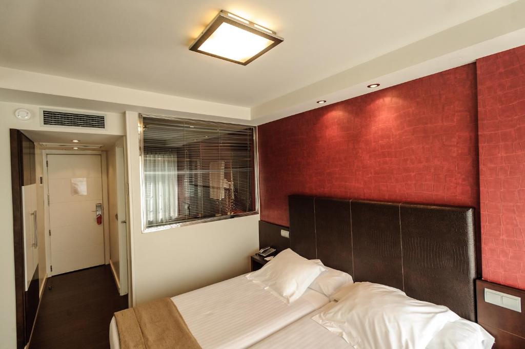 Room Habitación Individual image