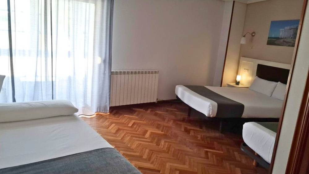 Room Habitación Individual image