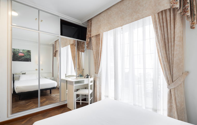 Room Habitación Individual image