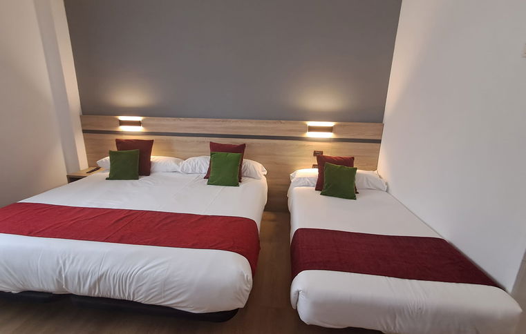 Room Habitación Individual image