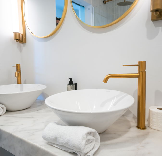 Template 7:Image from hotel